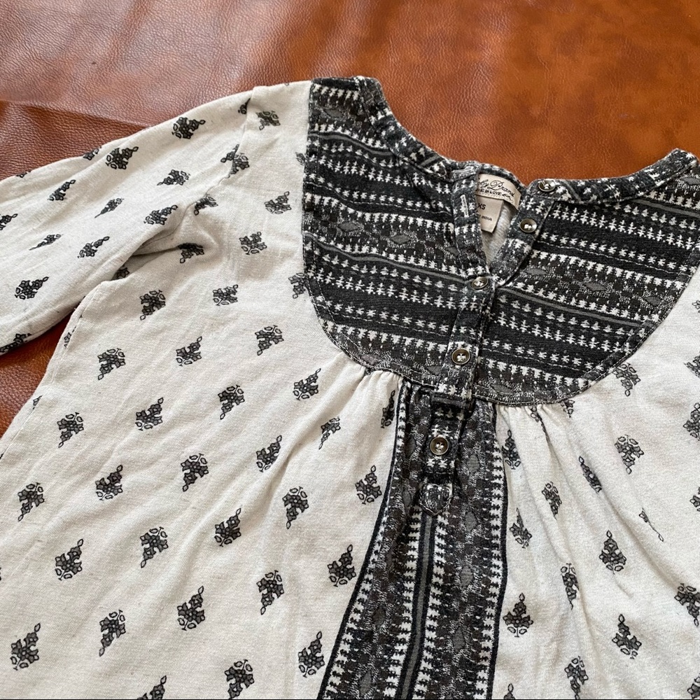 Lucky Brand | Patterned Blouse with Button Detail | 3/4 Sleeves | XS